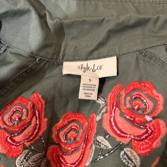 Green Jacket - Picture 5 of 5